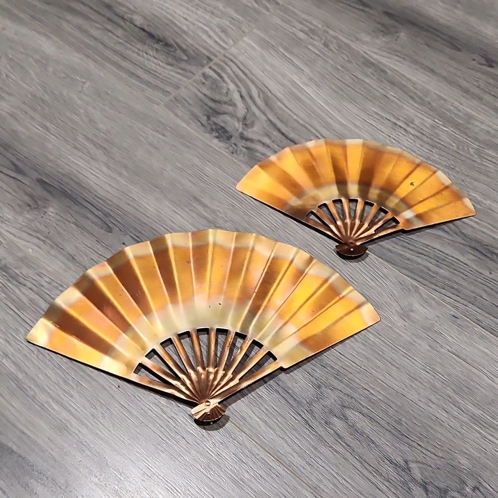 Vintage Metal Fan Wall Decor Set